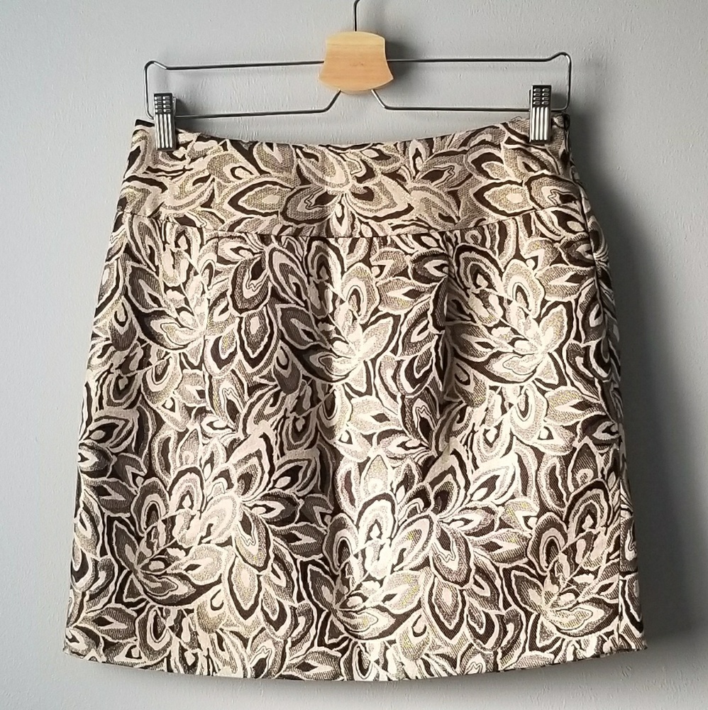 Loft skirt